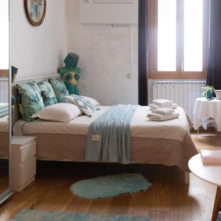 The Smallest Hostel Of Флоренция Екстериор снимка