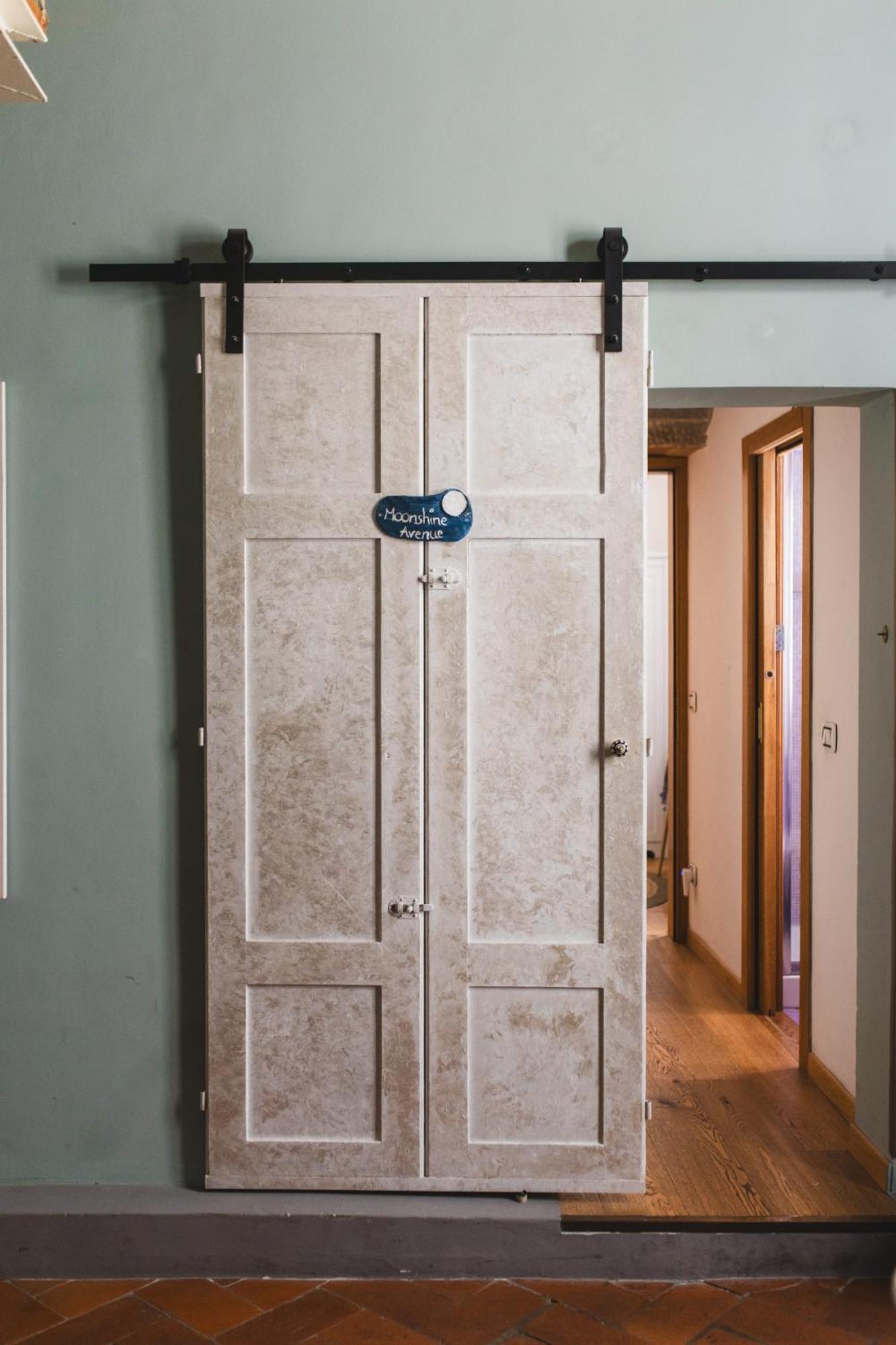 The Smallest Hostel Of Флоренция Екстериор снимка