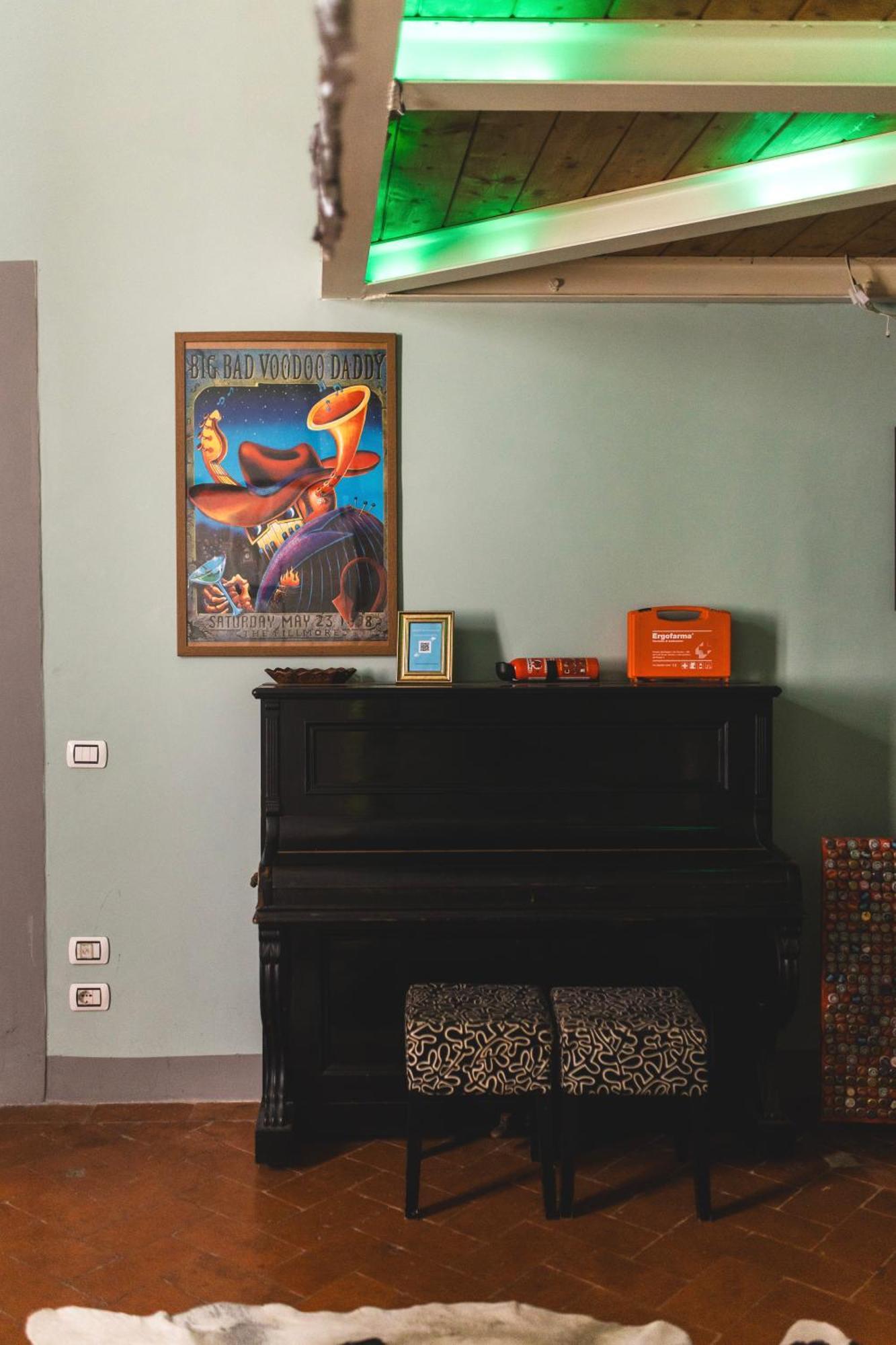 The Smallest Hostel Of Флоренция Екстериор снимка